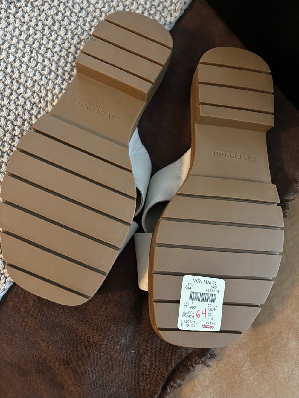 NWT Liverpool Off-White Crisscross Slide Sandals with Buckle Accent - Picture 5 of 6
